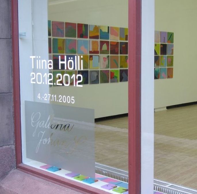 Picture - Tiina Hölli in Galleria Johan S. Helsinki 2005